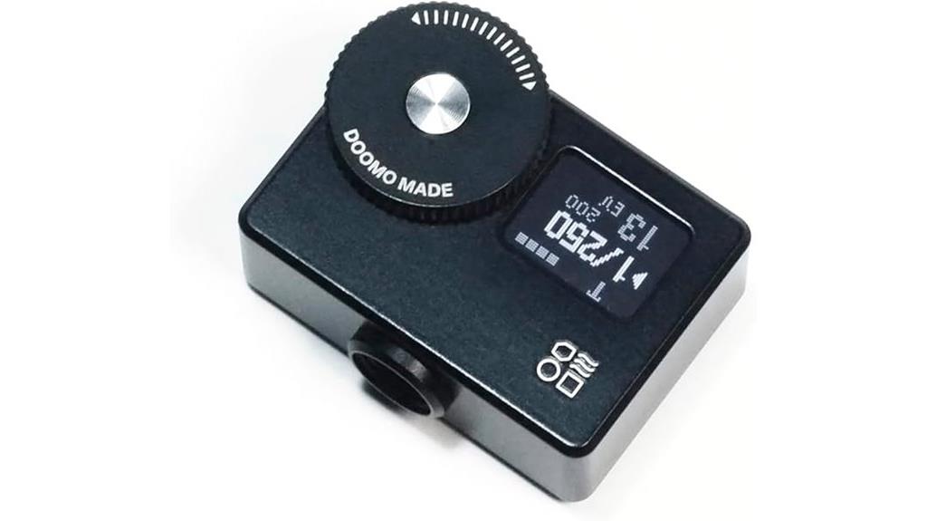 vintage camera light measurement